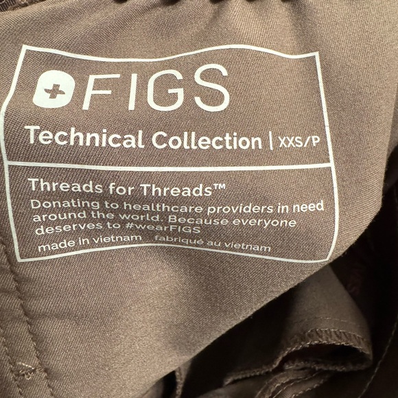 Smokey taupe FIGS - Picture 3 of 3